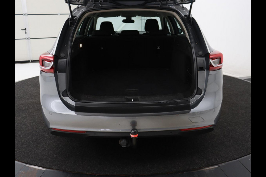 Opel Insignia Sports Tourer 1.5 Turbo Business Executive Aut. Trekhaak | Cruise Control | Carplay | Climate Control | Stoelverwarming | Stuurverwarming | Parkeersensor