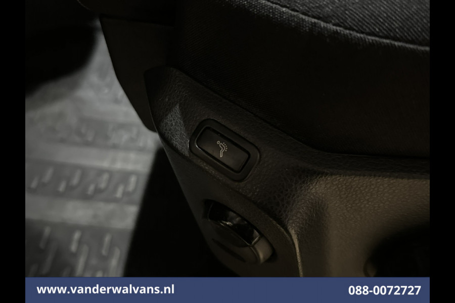 Volkswagen Crafter 2.0 TDI 141pk L3H3 L2H2 Euro6 Airco | Camera | Apple Carplay | Cruisecontrol | Chauffeursstoel Android Auto, Massagestoel