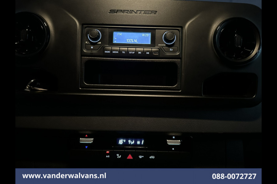 Mercedes-Benz Sprinter 211 CDI L2H2 Euro6 Airco | Camera | Trekhaak Bijrijdersbank