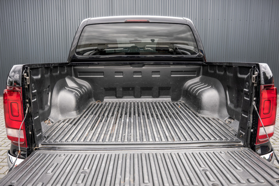 Volkswagen Amarok Highline V6 3.0 TDI 4x4 | 258 PK | 1ste Eigenaar | LED | Camera | Carplay | Cruise | Trekhaak | Airco