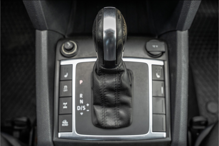 Volkswagen Amarok Highline V6 3.0 TDI 4x4 | 258 PK | 1ste Eigenaar | LED | Camera | Carplay | Cruise | Trekhaak | Airco