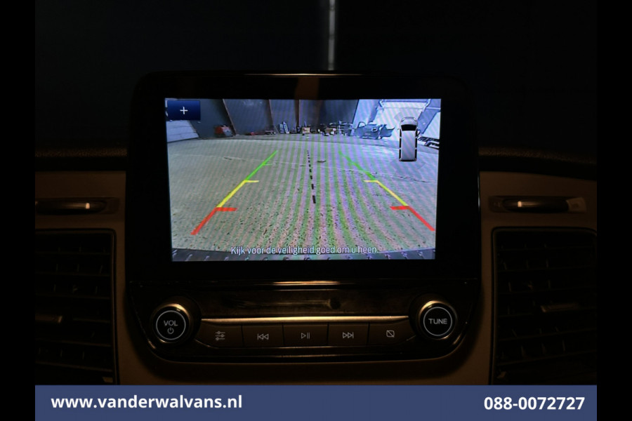 Ford Transit Custom 2.0 TDCI L2H1 Euro6 Airco | Camera | LED | Navigatie | Cruisecontrol | Android Auto Parkeersensoren, Stoelverwarming, Verwarmde Voorruit, Bijrijdersbank, 2800kg trekvermogen