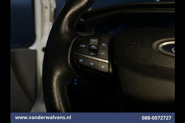 Ford Transit Custom 2.0 TDCI L2H1 Euro6 Airco | Camera | LED | Navigatie | Cruisecontrol | Android Auto Parkeersensoren, Stoelverwarming, Verwarmde Voorruit, Bijrijdersbank, 2800kg trekvermogen