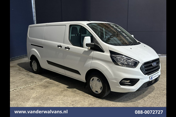 Ford Transit Custom 2.0 TDCI L2H1 Euro6 Airco | Camera | LED | Navigatie | Cruisecontrol | Android Auto Parkeersensoren, Stoelverwarming, Verwarmde Voorruit, Bijrijdersbank, 2800kg trekvermogen