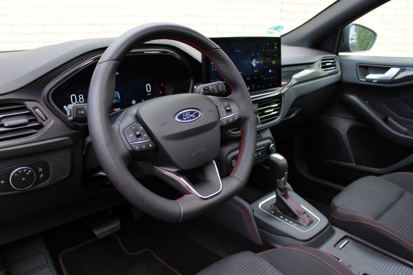 Ford Focus 1.0 EcoBoost Hybrid ST Line X | Panoramadak | Matrix | Winterpack |
