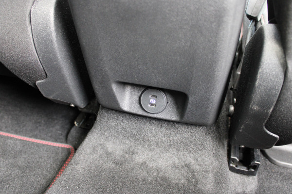 Ford Focus 1.0 EcoBoost Hybrid ST Line X | Panoramadak | Matrix | Winterpack |