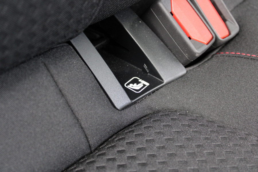 Ford Focus 1.0 EcoBoost Hybrid ST Line X | Panoramadak | Matrix | Winterpack |