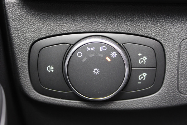 Ford Focus 1.0 EcoBoost Hybrid ST Line X | Panoramadak | Matrix | Winterpack |