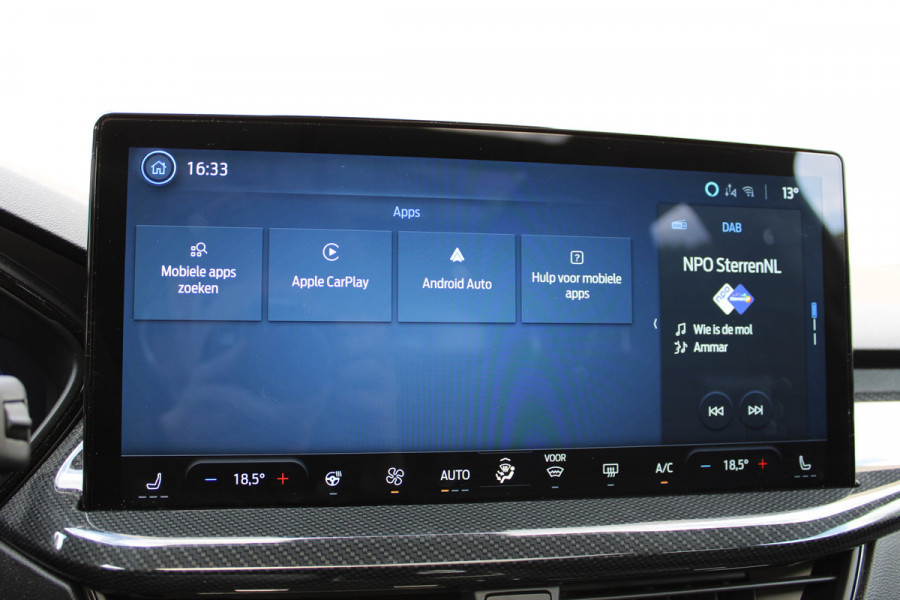 Ford Focus 1.0 EcoBoost Hybrid ST Line X | Panoramadak | Matrix | Winterpack |