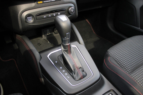 Ford Focus 1.0 EcoBoost Hybrid ST Line X | Panoramadak | Matrix | Winterpack |