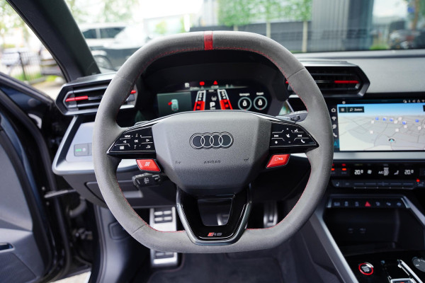 Audi RS 3 SPORTBACK 2.5 TFSI Quattro