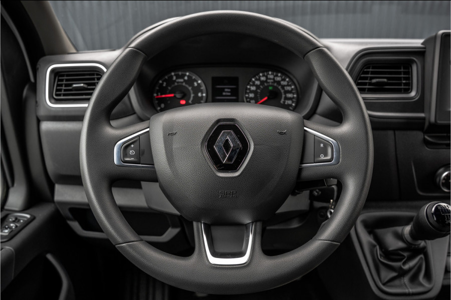 Renault Master Bleu DCI 135PK | L2H2 | Nieuw | Navi | 3-Zits | LED | Cruise | Airco