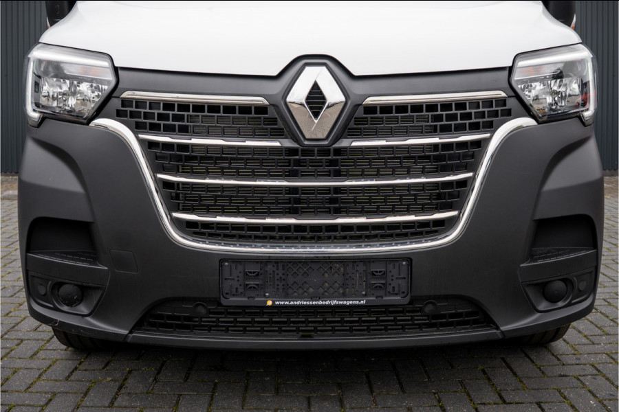 Renault Master Bleu DCI 135PK | L2H2 | Nieuw | Navi | 3-Zits | LED | Cruise | Airco