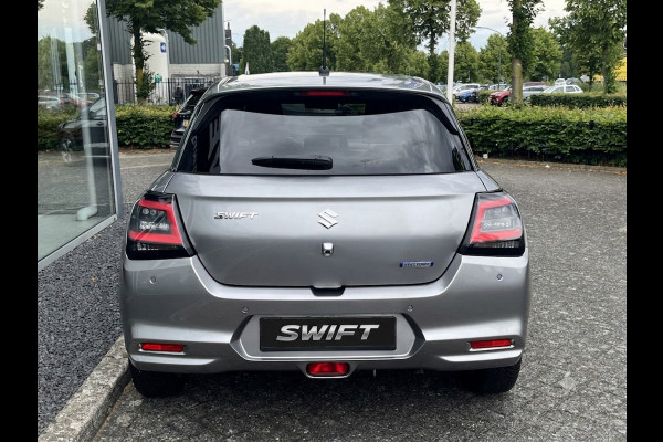 Suzuki Swift 1.2 Select Smart Hybrid CVT Automaat | Meerdere kleuren beschikbaar | €2.200,- voordeel | Adapt. Cruise | Camera | Stoelverwarming | 16'' | Dodehoek | Carplay/Android Auto | Smart Entry |