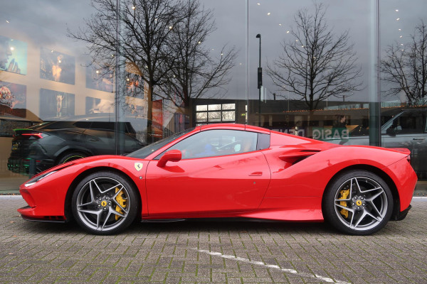 Ferrari F8 Spider 3.9 V8 HELE Carbon Pack