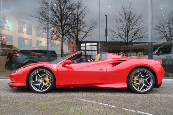 Ferrari F8 Spider 3.9 V8 HELE Carbon Pack