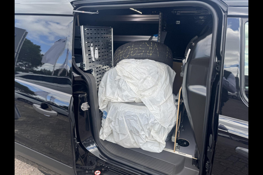 Ford Transit Connect 1.0 Ecoboost L2 Trend SCI | | 100pk | Navigatie | Cruise Control | Ingerichte Laadruimte | 3 Zitplaatsen | Winter Pack