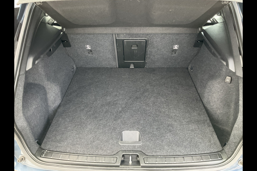 Volvo XC40 1.5 T3 Business Pro Automaat Adap.Cruise Nav/Cam Carplay Orig.NL Hoogzitter!