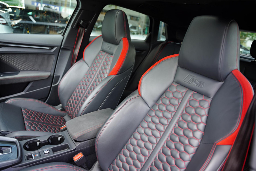 Audi RS 3 SPORTBACK 2.5 TFSI Quattro