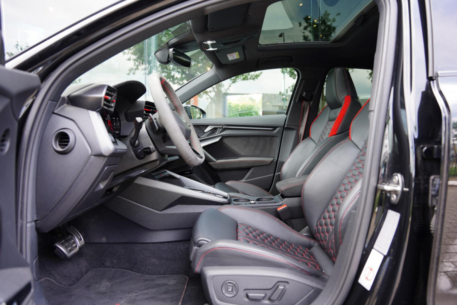Audi RS 3 SPORTBACK 2.5 TFSI Quattro