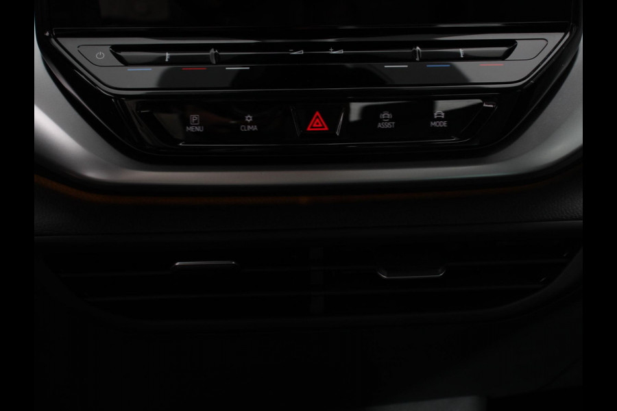 Volkswagen ID.4 Pro 77 kWh Ev SOH 95% Navigatie Apple Carplay/Android Auto Keyless PDC V+A Climate Control DAB+ Lane Assist Adaptieve Cruise control