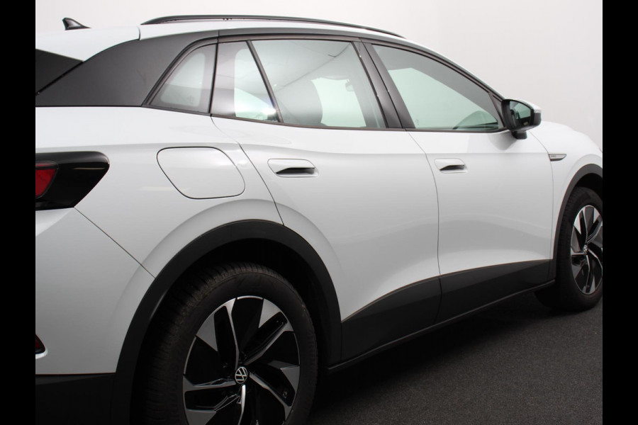 Volkswagen ID.4 Pro 77 kWh Ev SOH 95% Navigatie Apple Carplay/Android Auto Keyless PDC V+A Climate Control DAB+ Lane Assist Adaptieve Cruise control
