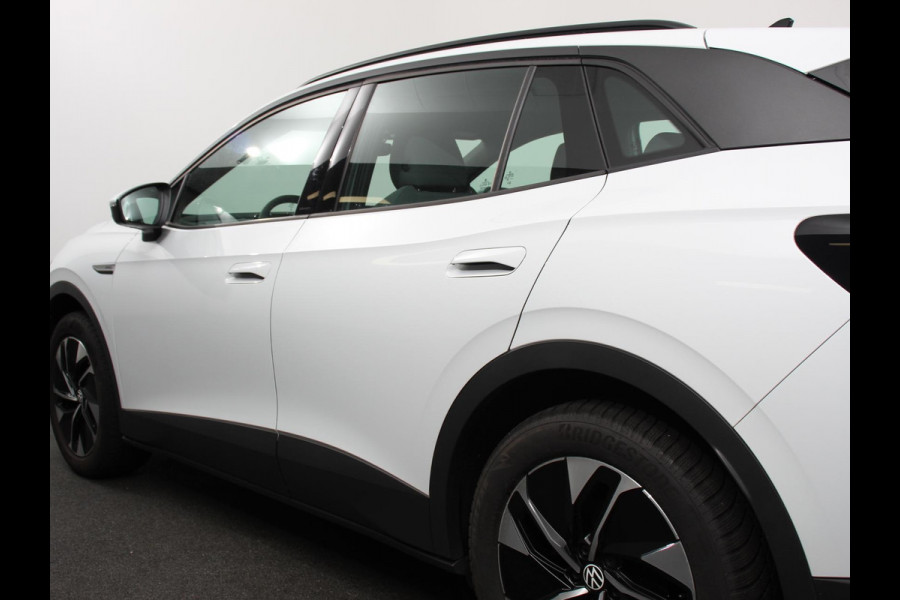 Volkswagen ID.4 Pro 77 kWh Ev SOH 95% Navigatie Apple Carplay/Android Auto Keyless PDC V+A Climate Control DAB+ Lane Assist Adaptieve Cruise control