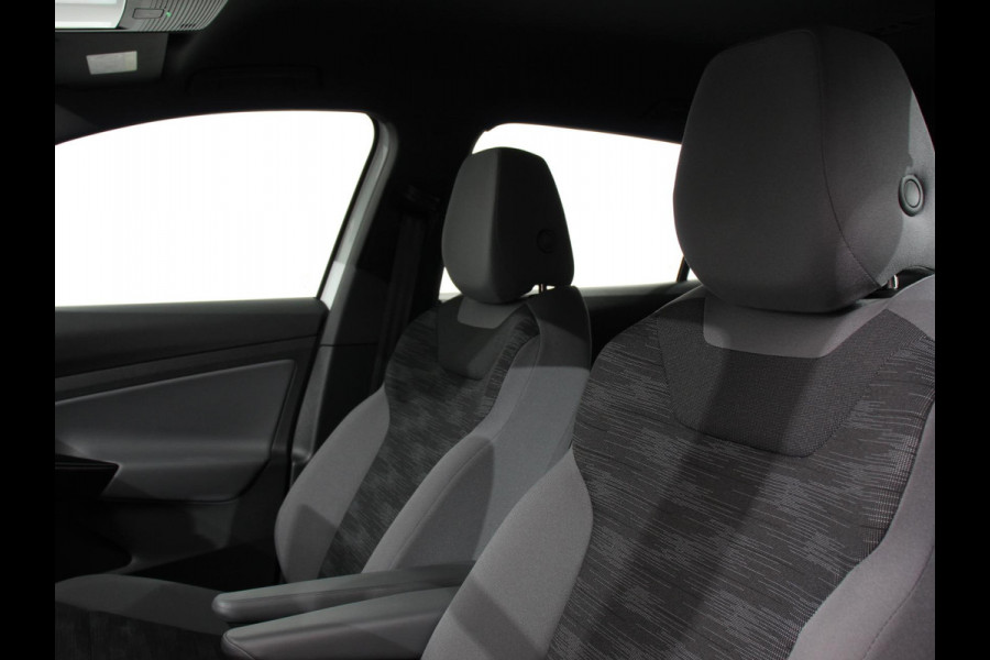 Volkswagen ID.4 Pro 77 kWh Ev SOH 95% Navigatie Apple Carplay/Android Auto Keyless PDC V+A Climate Control DAB+ Lane Assist Adaptieve Cruise control