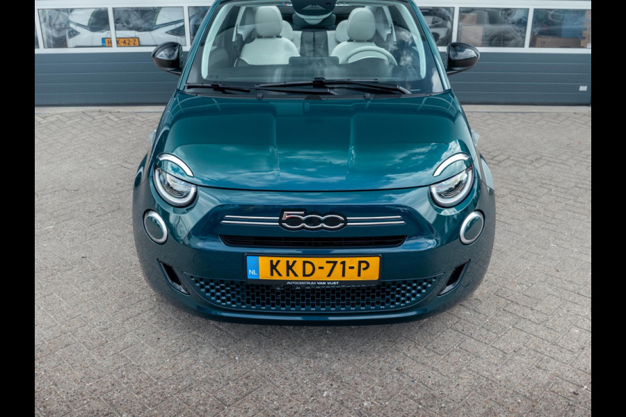 Fiat 500 Hybrid La Prima Cabrio | Clima | LED | PDC | JBL Premium Audio | 17" | Camera | Canneloni Ivory/Piombo interieur