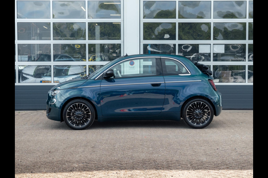 Fiat 500 Hybrid La Prima Cabrio | Clima | LED | PDC | JBL Premium Audio | 17" | Camera | Canneloni Ivory/Piombo interieur