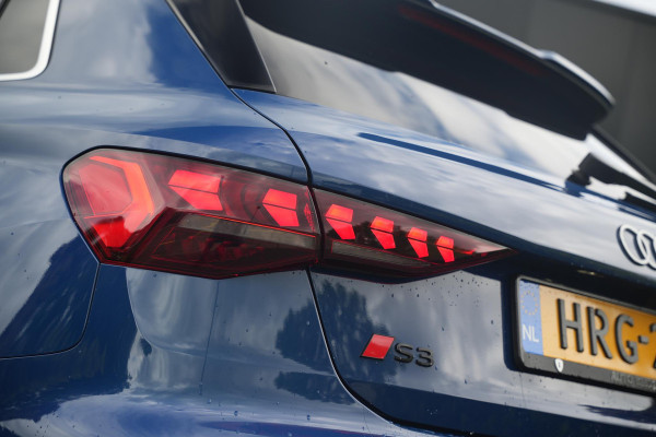 Audi A3 Sportback 2.0 TFSI S3 quattro Adaptieve Cruise Ambient DAB+ Stoelverw.