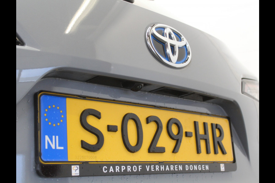 Toyota Corolla Touring Sports 1.8 Hybrid Active CAMERA | CARPLAY | ADAPCRUISE | CLIMATE | DAB | LED | LMV16 | NAVI