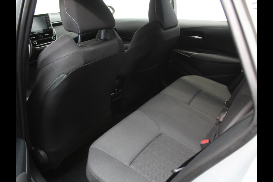 Toyota Corolla Touring Sports 1.8 Hybrid Active CAMERA | CARPLAY | ADAPCRUISE | CLIMATE | DAB | LED | LMV16 | NAVI