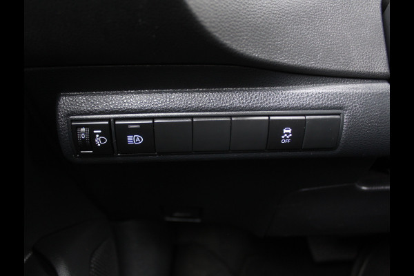 Toyota Corolla Touring Sports 1.8 Hybrid Active CAMERA | CARPLAY | ADAPCRUISE | CLIMATE | DAB | LED | LMV16 | NAVI