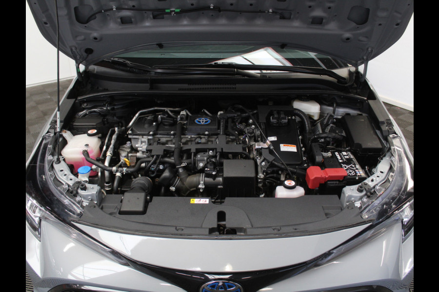 Toyota Corolla Touring Sports 1.8 Hybrid Active CAMERA | CARPLAY | ADAPCRUISE | CLIMATE | DAB | LED | LMV16 | NAVI