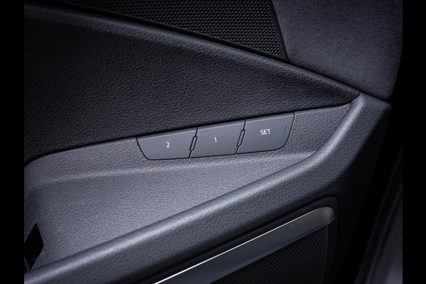 Audi e-tron 55 quattro S edition 95 kWh - Pano l Luchtv l HUD l B&O l Matrix
