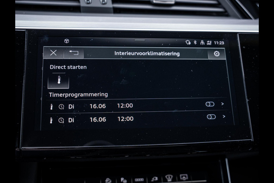 Audi e-tron 55 quattro S edition 95 kWh - Pano l Luchtv l HUD l B&O l Matrix