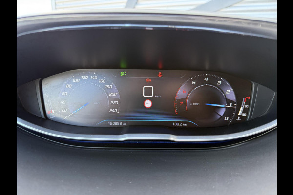 Peugeot 5008 1.2 PureTech Allure 7p. 2e Eigenaar|Navi|Schuifdak|Carplay|Camera|i-Cockpit|N.A.P|APK tot 09-2026