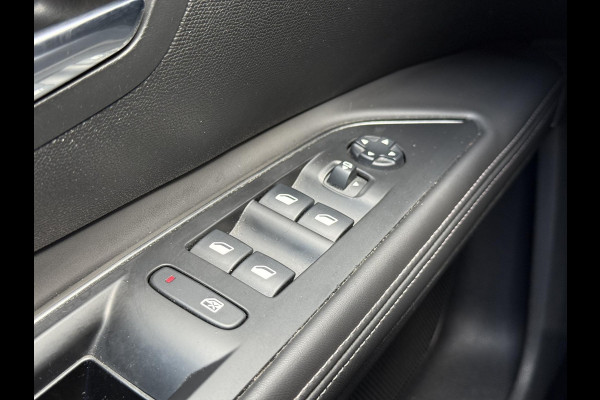 Peugeot 5008 1.2 PureTech Allure 7p. 2e Eigenaar|Navi|Schuifdak|Carplay|Camera|i-Cockpit|N.A.P|APK tot 09-2026