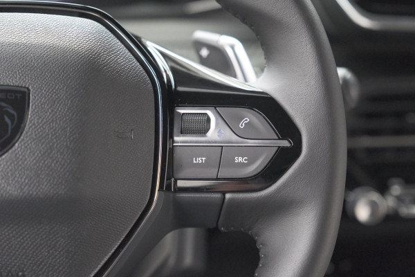 Peugeot 2008 Hybrid 145 e-DCS6 Allure | 360 Camera | Adaptieve Cruise Control | Navigatie | Dodehoekdetectie