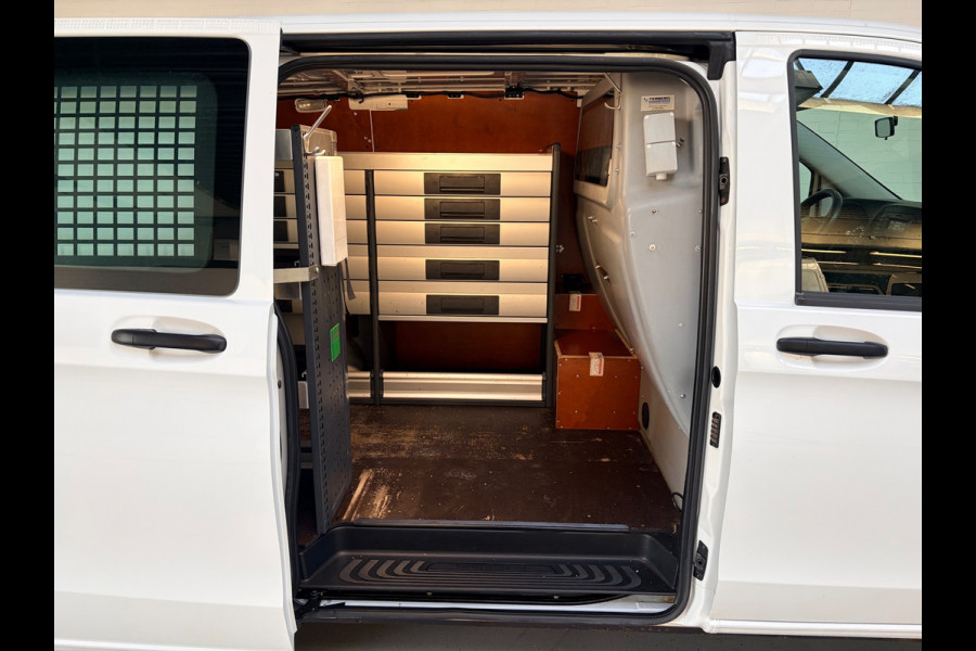 Mercedes-Benz Vito Servicewagen Automaat 114 CDI 140pk L1H1 BOTT, Victron omvormer v230, Standkachel, Trekhaak, RIJKLAARPRIJS!