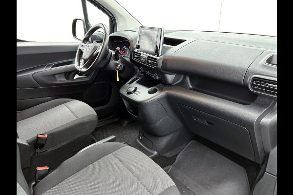 Opel Combo 1.5D L1H1 130pk Automaat Edition Airco Navigatie Apple Carplay/ Android Auto Trekhaak Betimmerd Cruise Control