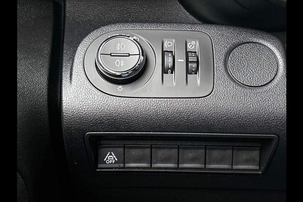Opel Combo 1.5D L1H1 130pk Automaat Edition Airco Navigatie Apple Carplay/ Android Auto Trekhaak Betimmerd Cruise Control