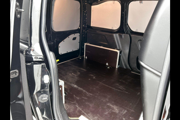 Opel Combo 1.5D L1H1 130pk Automaat Edition Airco Navigatie Apple Carplay/ Android Auto Trekhaak Betimmerd Cruise Control