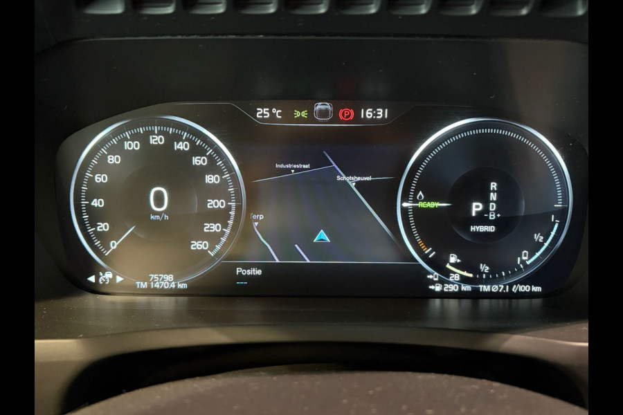 Volvo XC90 T8 Aut. Momentum Pro ACC Trekhaak 360camera Stoelverwarming 390pk