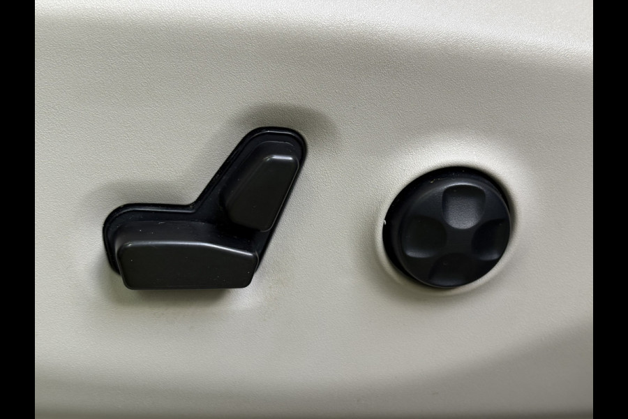 Chrysler Grand Voyager 3.6 V6 Hybrid PHEV LIMITED