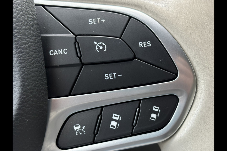 Chrysler Grand Voyager 3.6 V6 Hybrid PHEV LIMITED