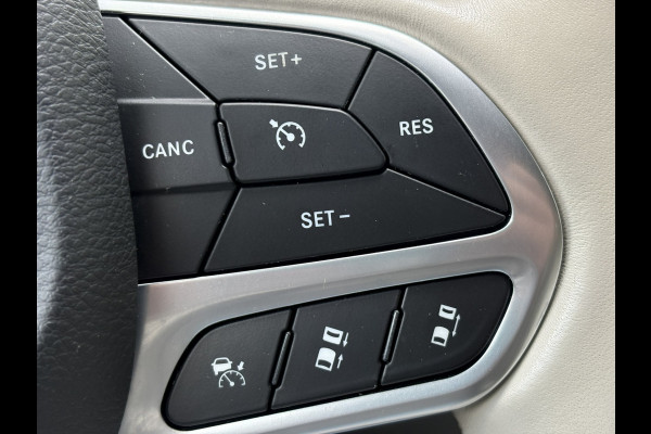 Chrysler Grand Voyager 3.6 V6 Hybrid PHEV LIMITED