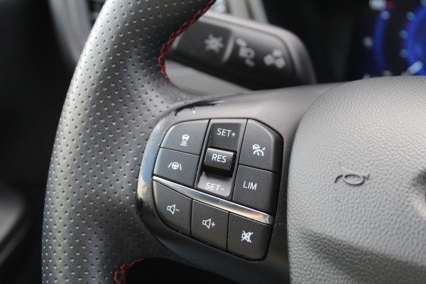 Ford Kuga 2.5 PHEV ST-Line X | BLIS | B&O | Elektr. Trekhaak | Head-up | Winterpack