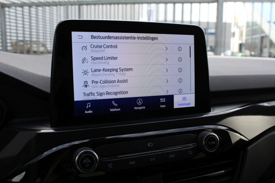 Ford Kuga 2.5 PHEV ST-Line X | BLIS | B&O | Elektr. Trekhaak | Head-up | Winterpack